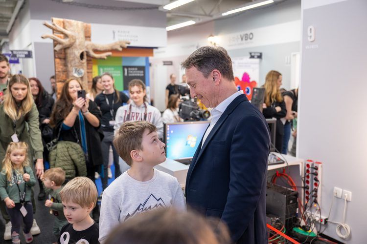 Otroški frizerski salon MiniCity