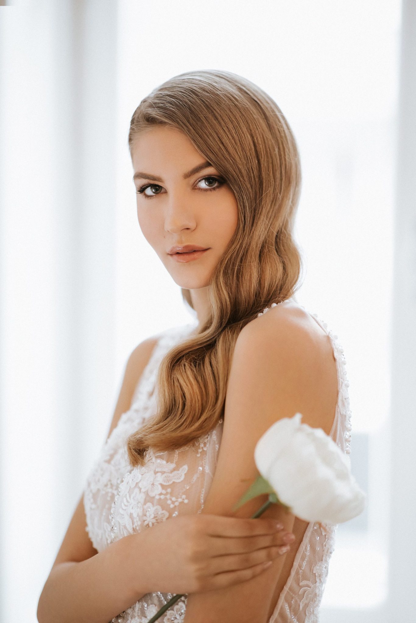 Poročno_urejanje_make_up_poročna_pričeska_2-min.jpg